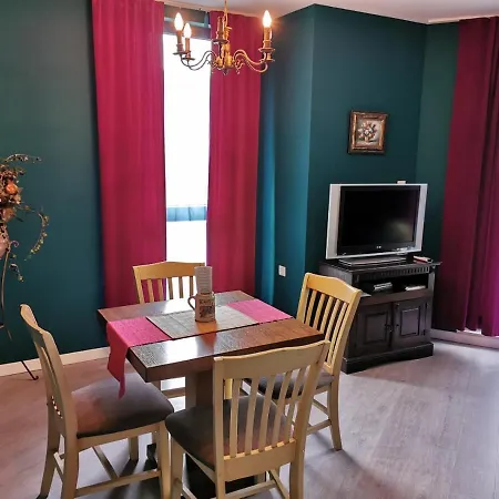Sasso-апартамент 4, Sasso-студио 5 Apartment